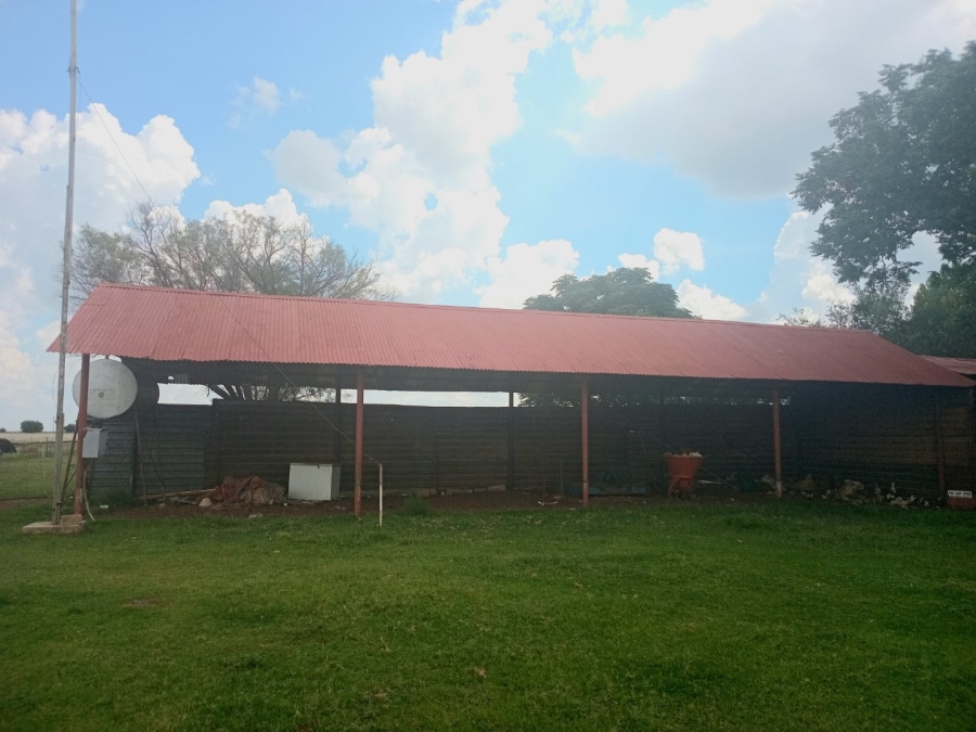 4 Bedroom Property for Sale in Bloemhof Rural North West